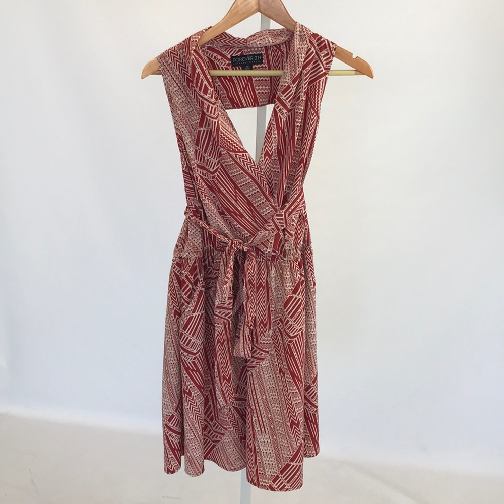 Red cut out dress. - Picture 1 of 7